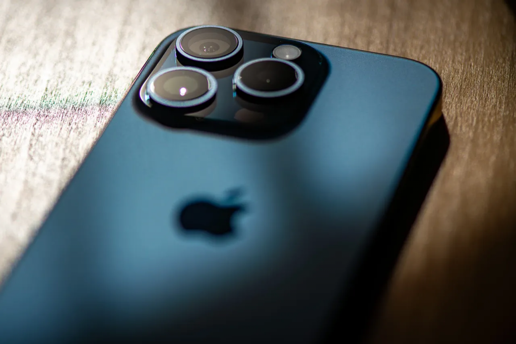 iPhone 15 Pro – чи варто купувати нову модель смартфонів Apple?