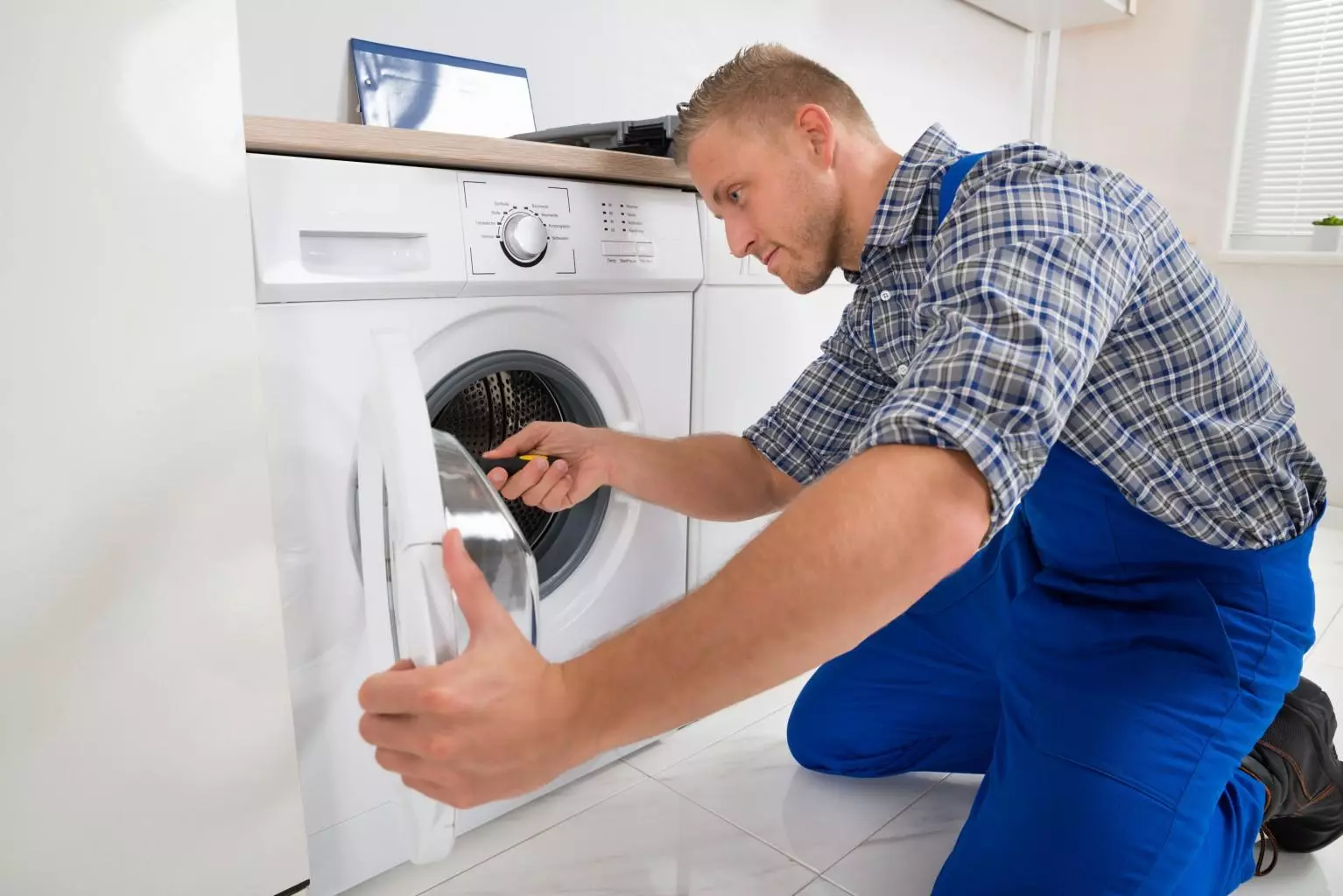 Ремонт стиральных машин: важность своевременного обращения к профессионалам