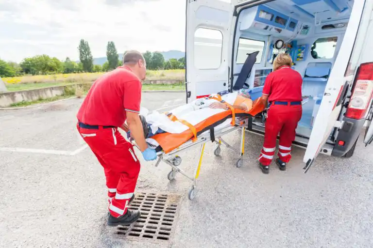 Насколько важны профессиональные услуги транспортировки больных по Украине